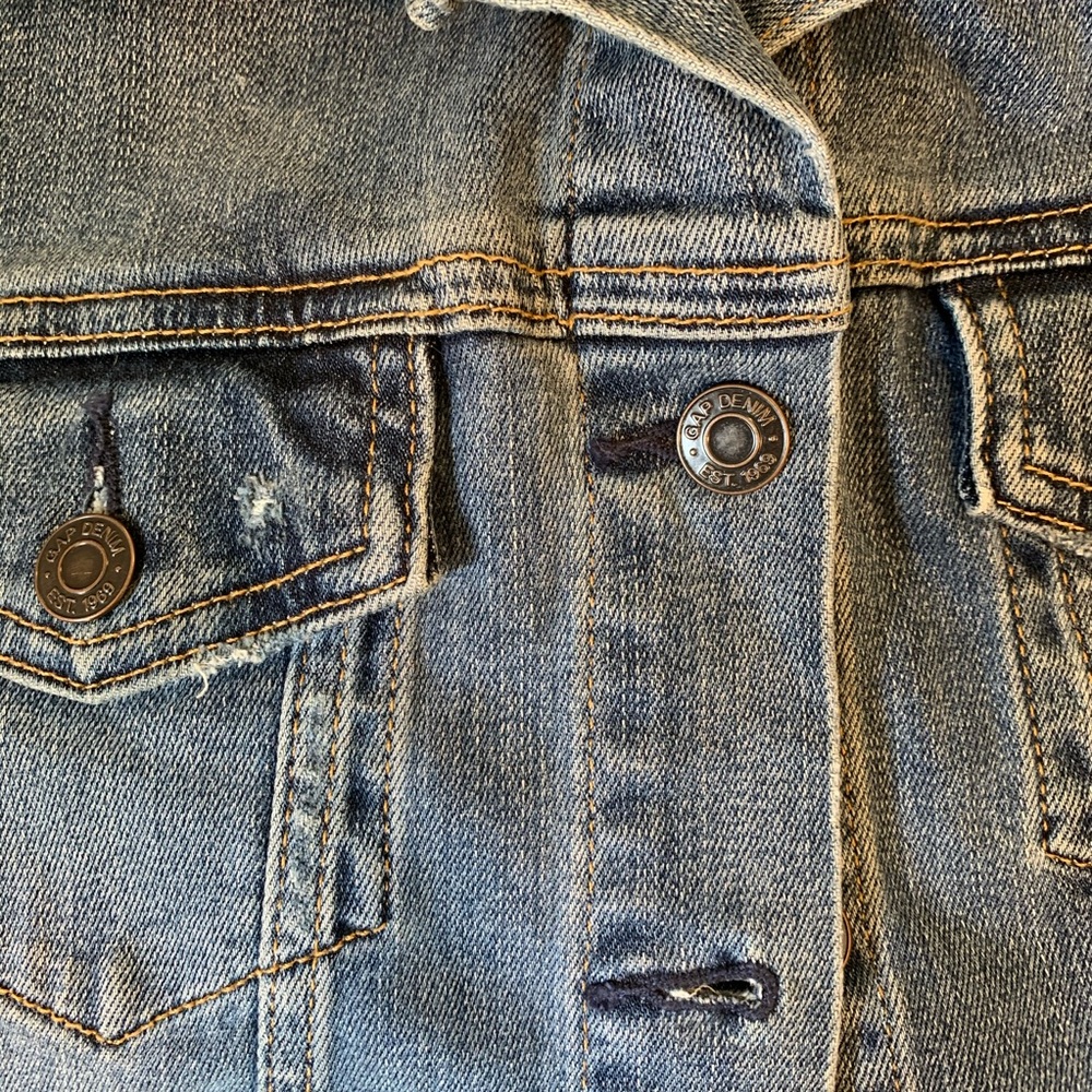 GAP Icon Denim Jacket - Picture 4 of 5
